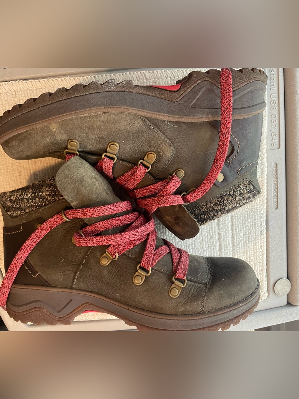 Merrell Brown Leather Hiking Boots with Red Laces Women’s size 6 Waterproof